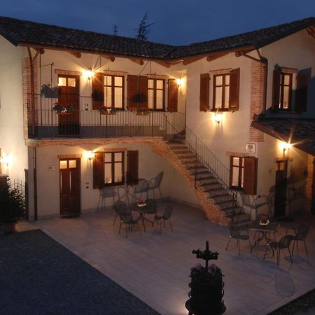 Agriturismo I Grappoli Serralunga d'Alba Extérieur photo
