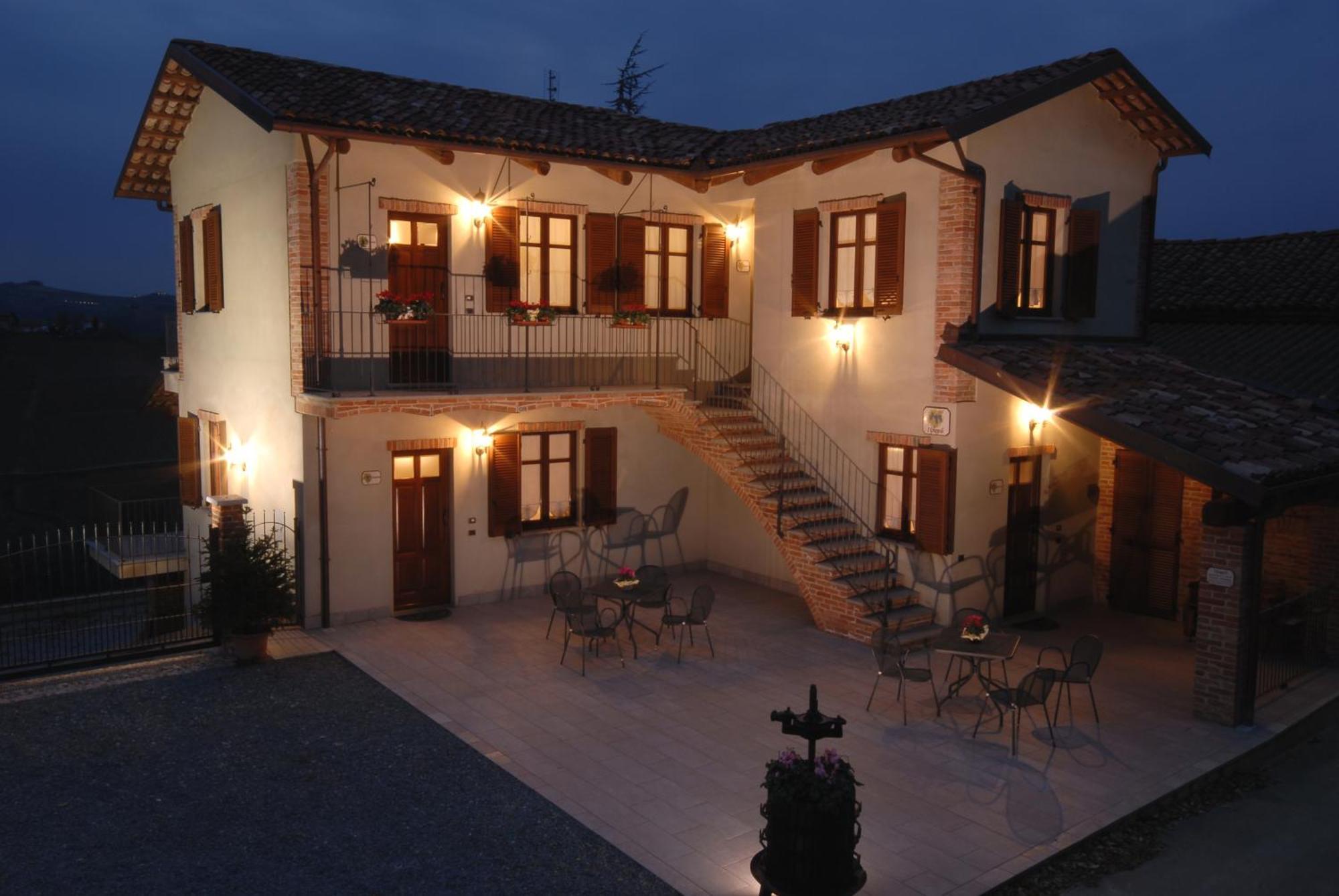 Agriturismo I Grappoli Serralunga d'Alba Extérieur photo